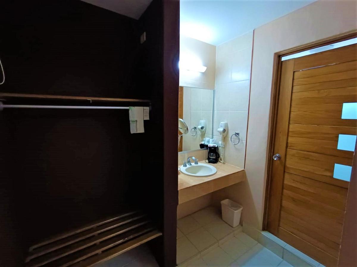 Hotel Santo Domingo Express Villahermosa Exteriér fotografie